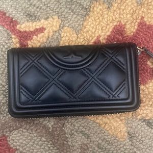 Tory Burch quilted black leather full size zip around wallet $198